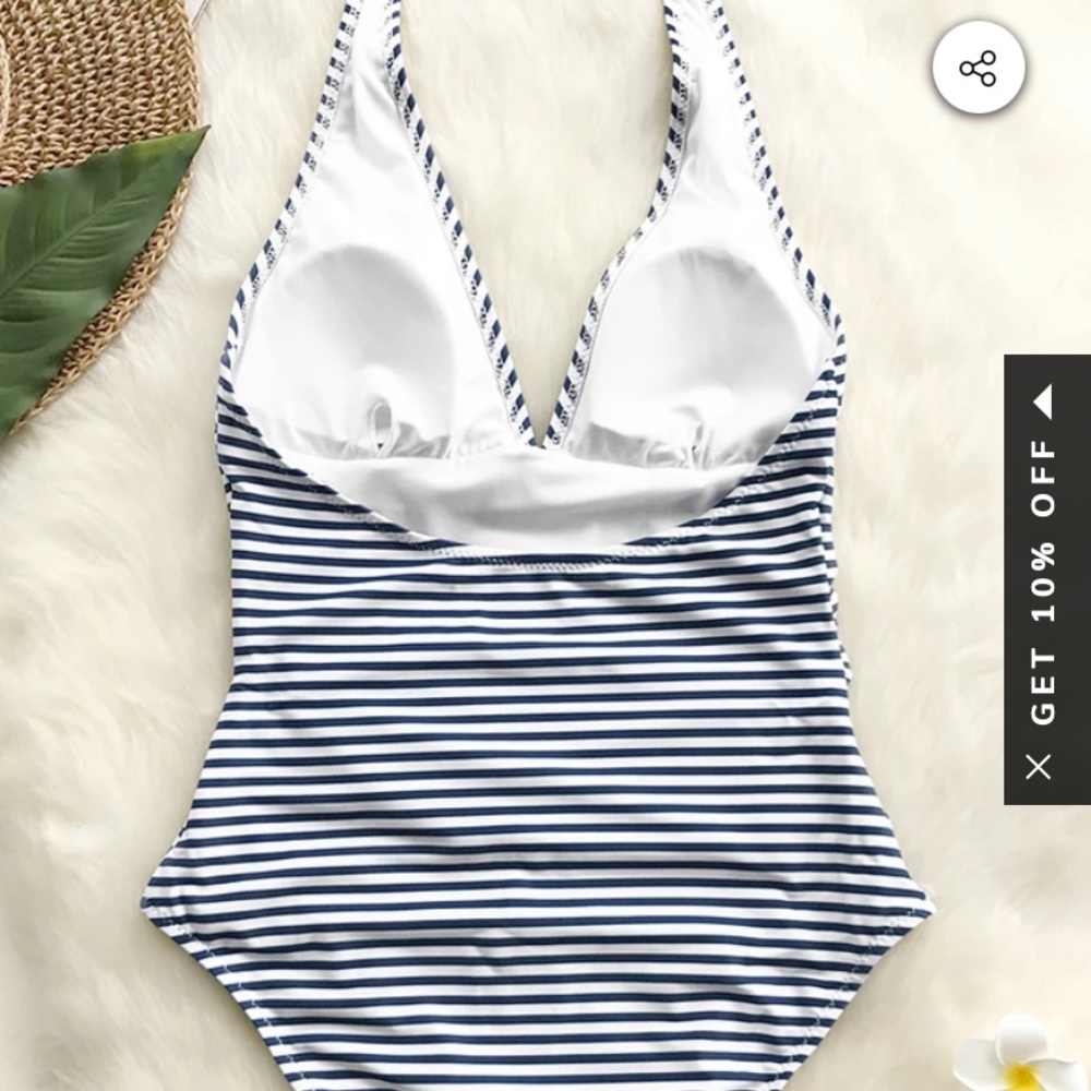 NWOT Cupshe One Piece Halter Swimsuit,  Small